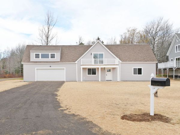 18 Ash Point Road, Unit 18, Harpswell, ME 04079