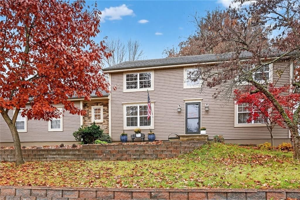 90 Beach Drive, Lake Tapawingo, MO 64015 Main Photo