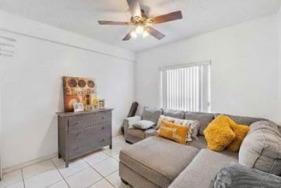 466 E Royal Cove Circle, Davie, FL 33325 Photo