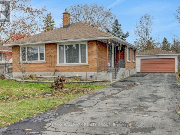 13 Dunham Street, Ottawa, ON K1J7L5