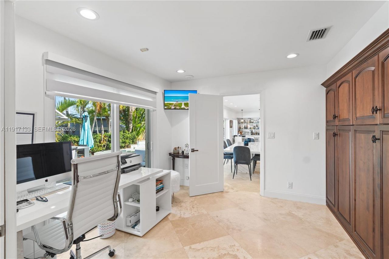 2839 NE 35th St, Fort Lauderdale, FL 33306 Photo