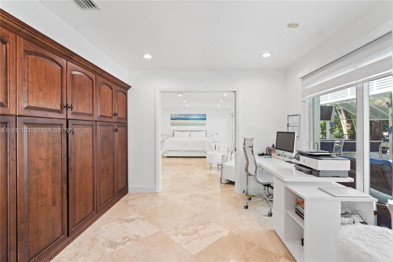 2839 NE 35th St, Fort Lauderdale, FL 33306 Photo