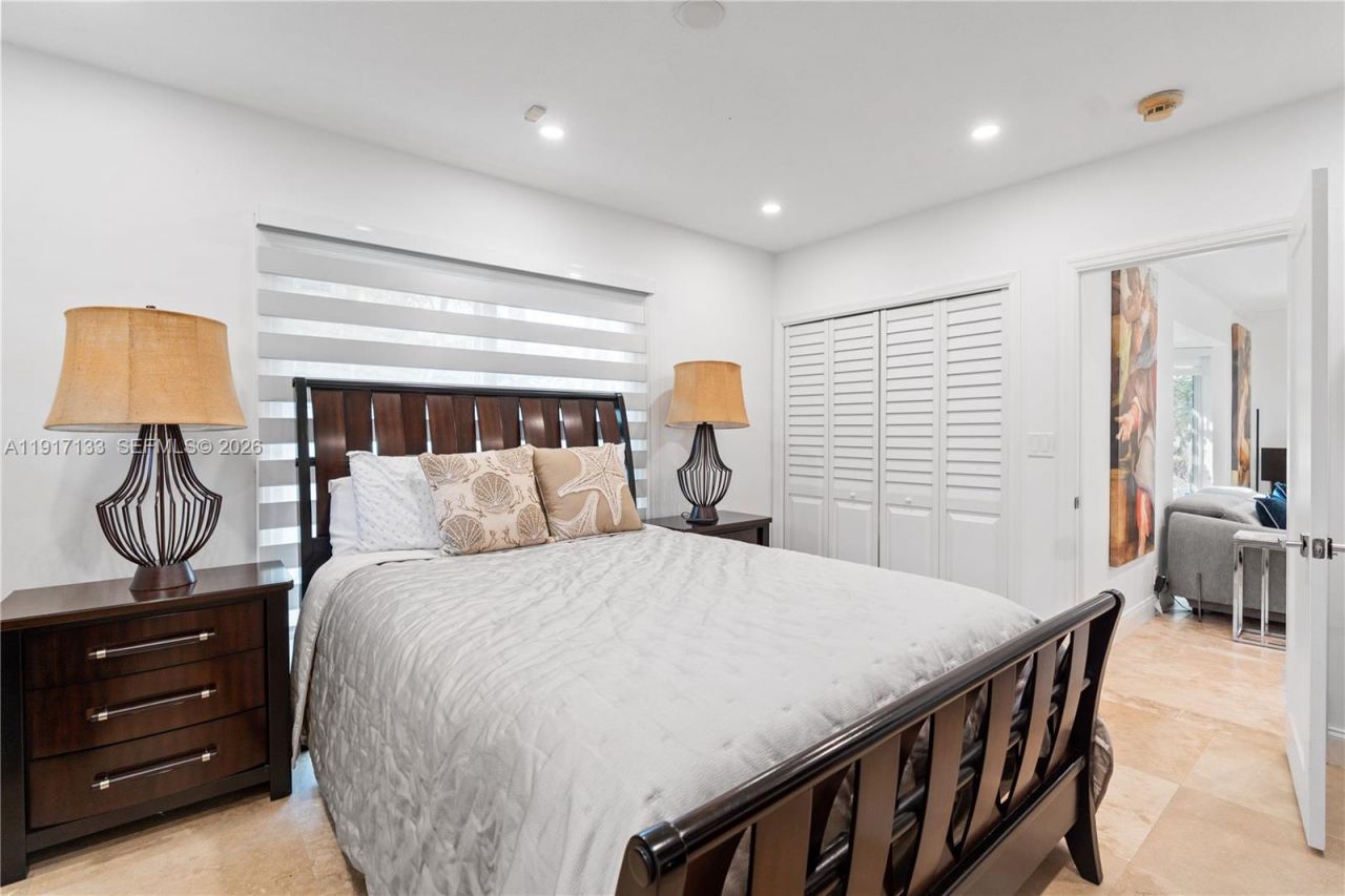 2839 NE 35th St, Fort Lauderdale, FL 33306 Photo