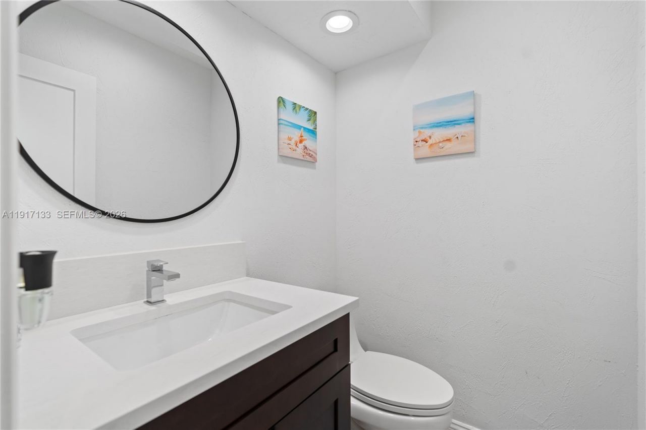 2839 NE 35th St, Fort Lauderdale, FL 33306 Photo