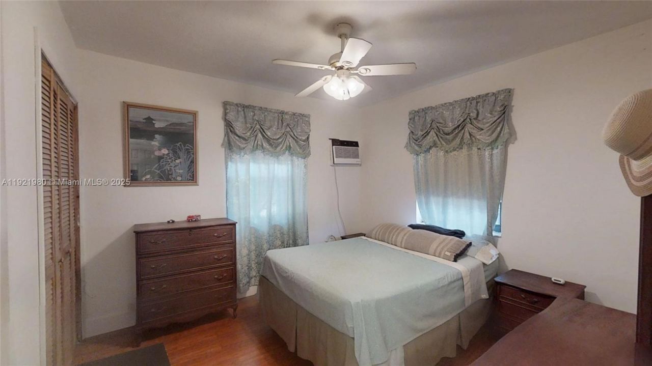 13040 NW 13th Ave, North Miami, FL 33167 Photo