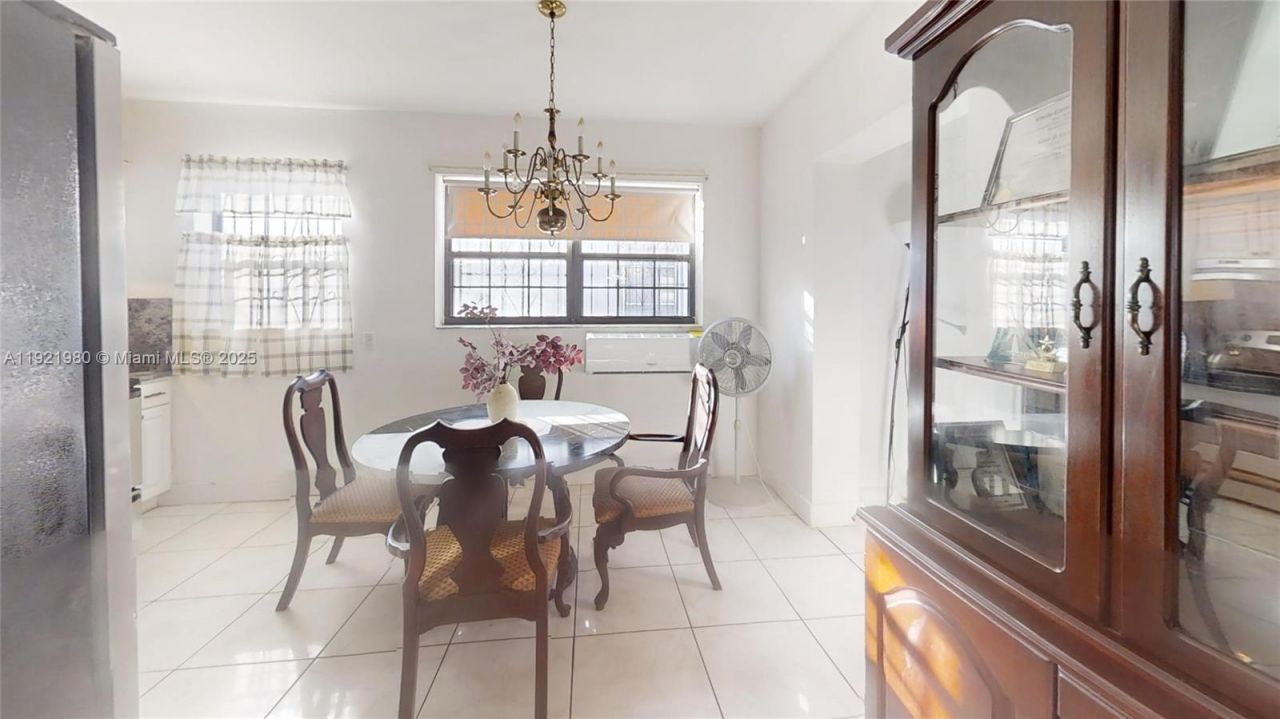 13040 NW 13th Ave, North Miami, FL 33167 Photo