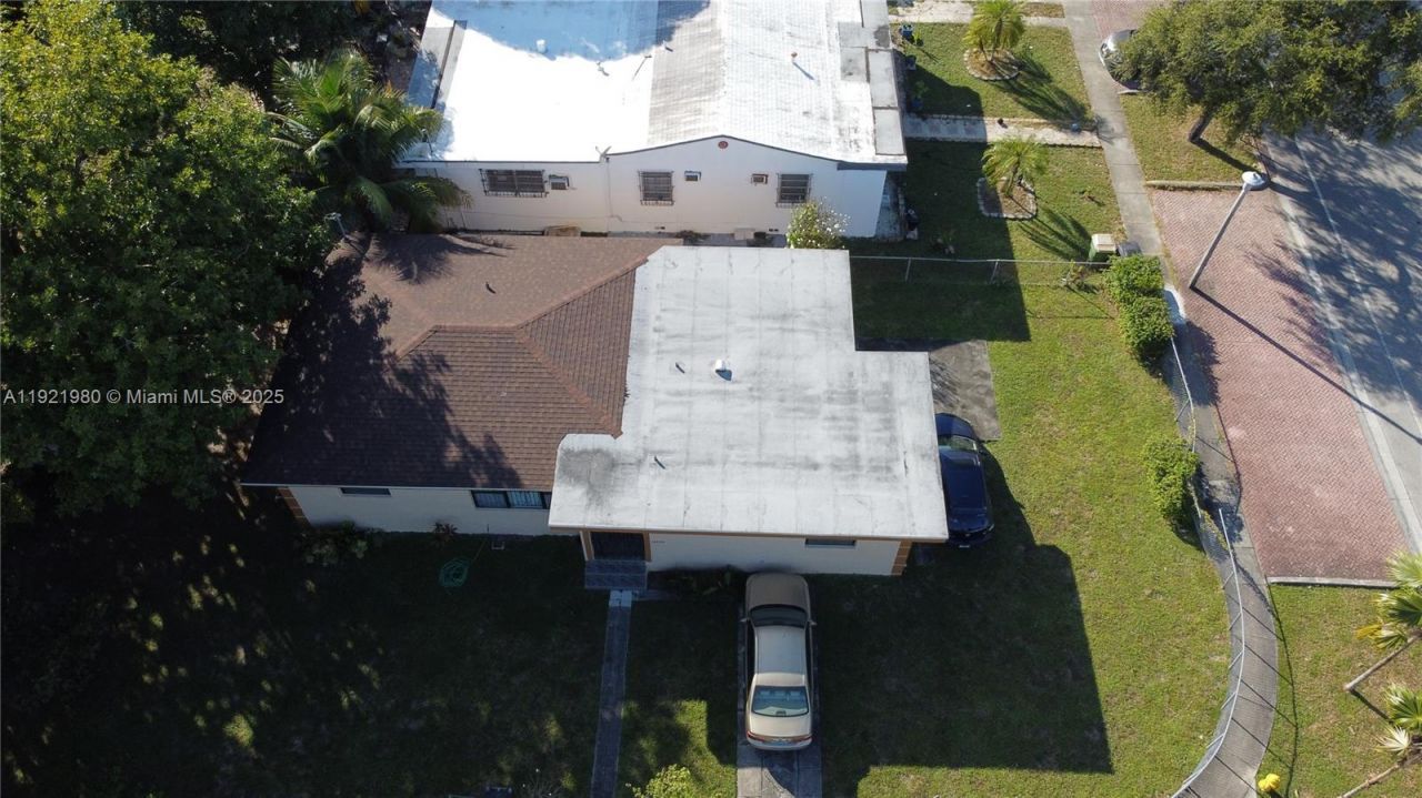 13040 NW 13th Ave, North Miami, FL 33167 Photo