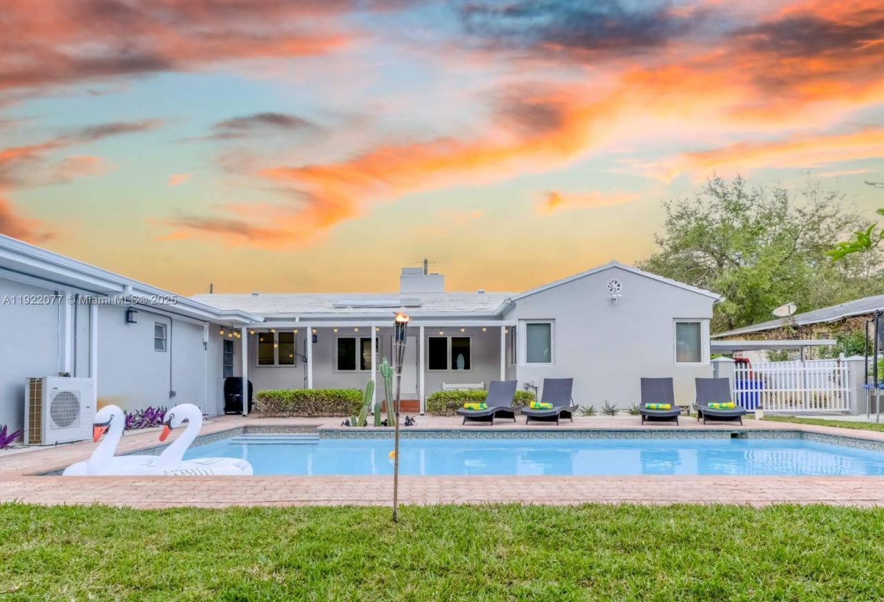 1230 SW 22nd Ter, Miami, FL 33145 Photo