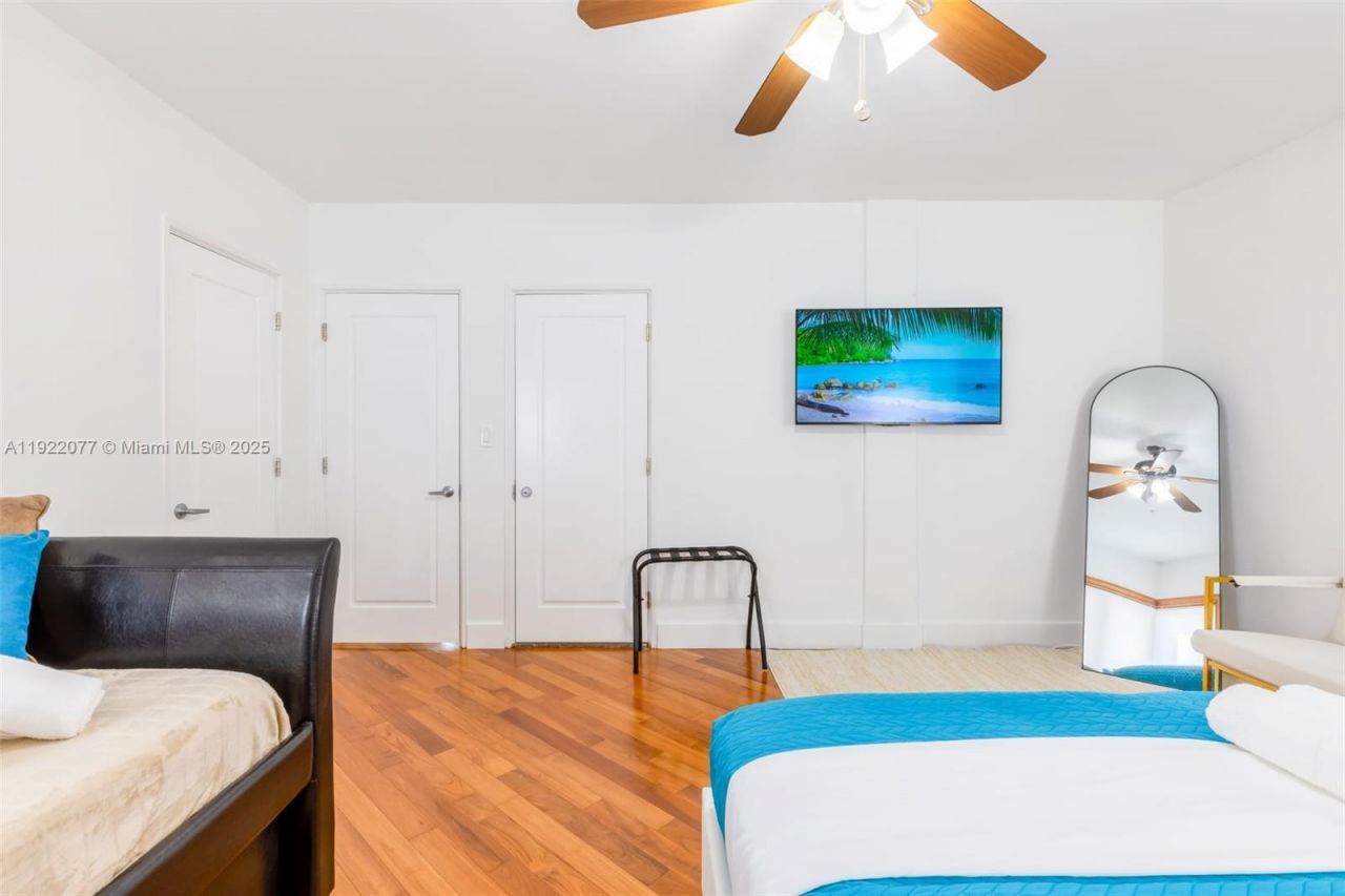 1230 SW 22nd Ter, Miami, FL 33145 Photo