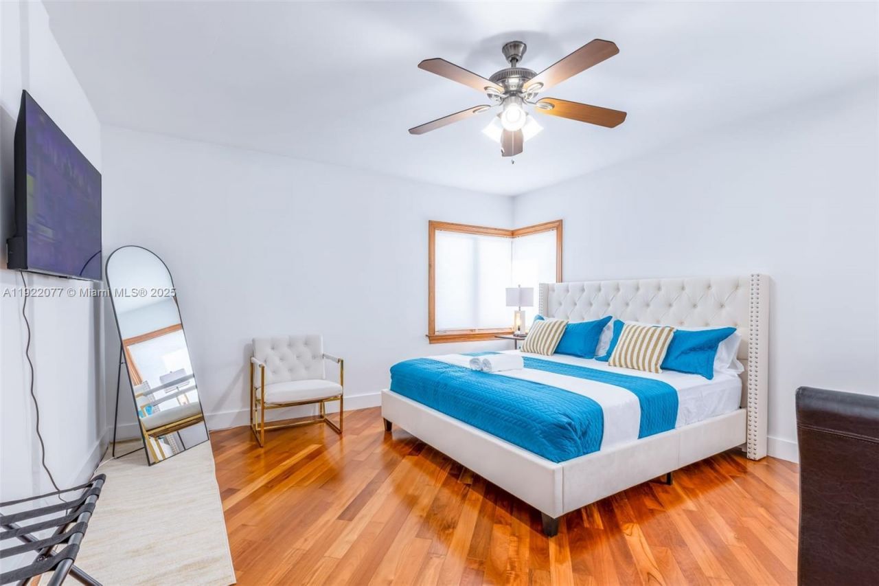 1230 SW 22nd Ter, Miami, FL 33145 Photo