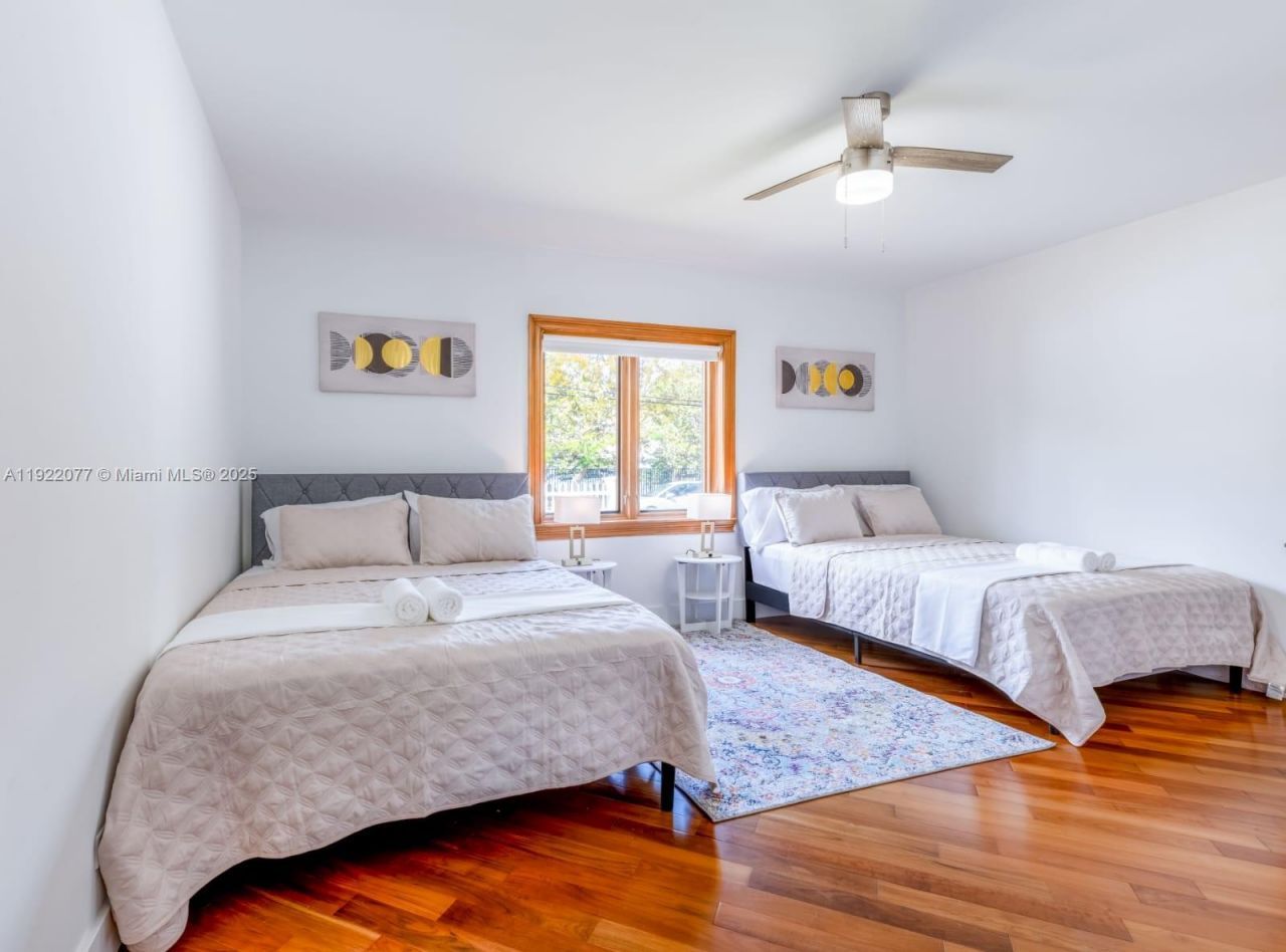 1230 SW 22nd Ter, Miami, FL 33145 Photo