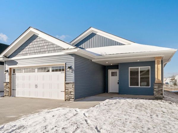 25830 Emerson Court, Wyoming, MN 55092
