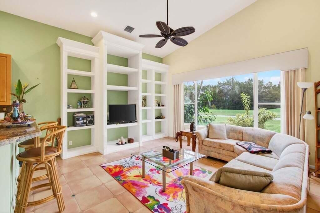 6807 W Liseron W, Boynton Beach, FL 33437 Photo