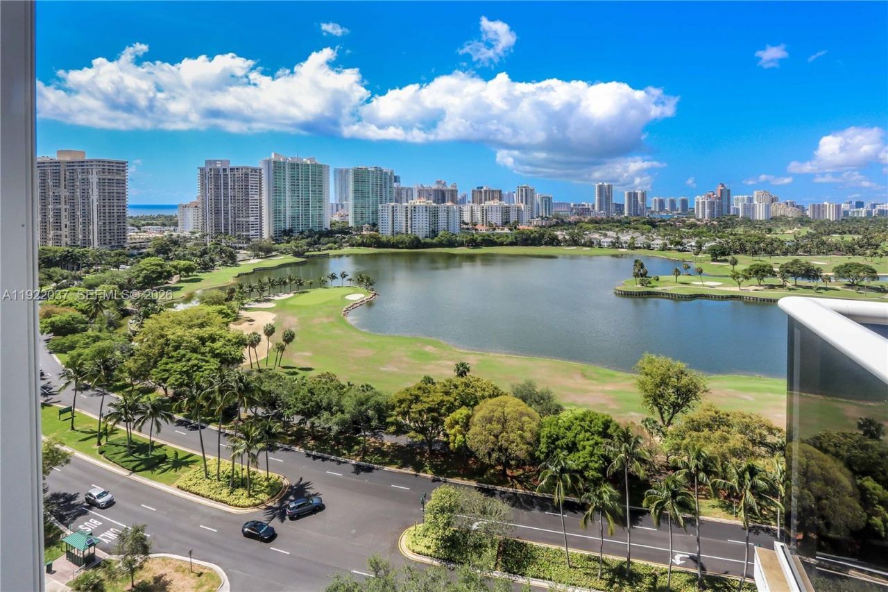 3625 N Country Club Dr, Unit 1804, Aventura, FL 33180 Photo