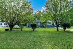 324 W End Drive photo 4