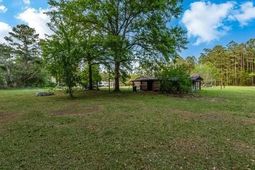 324 W End Drive photo 4