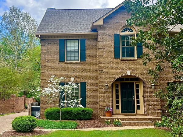 1464 Tyne Blvd, Nashville, TN 37215