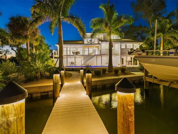 225 LITTLE POND LANE, SARASOTA, FL 34242