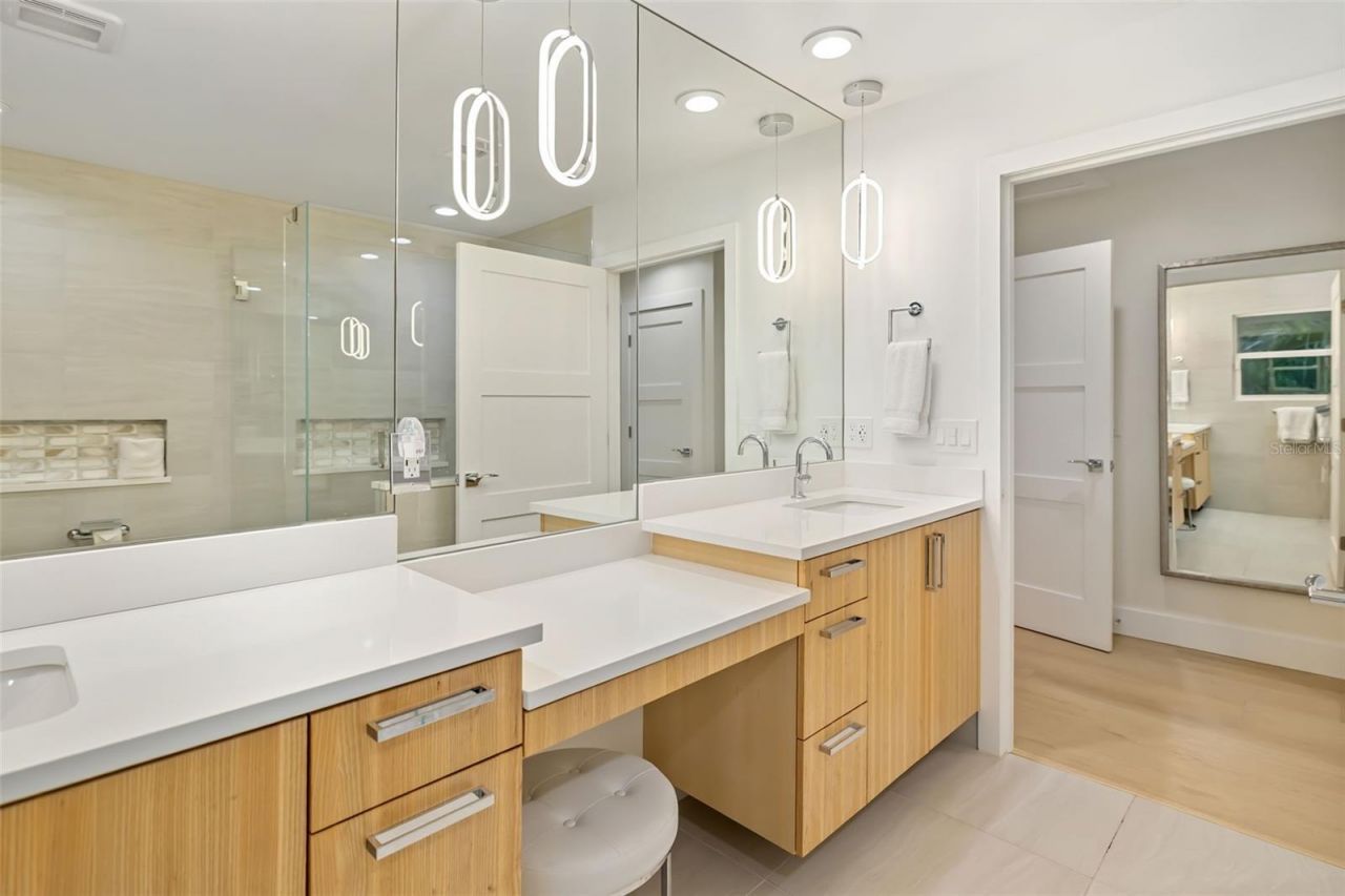 225 Little Pond Lane, Sarasota, FL 34242 Photo