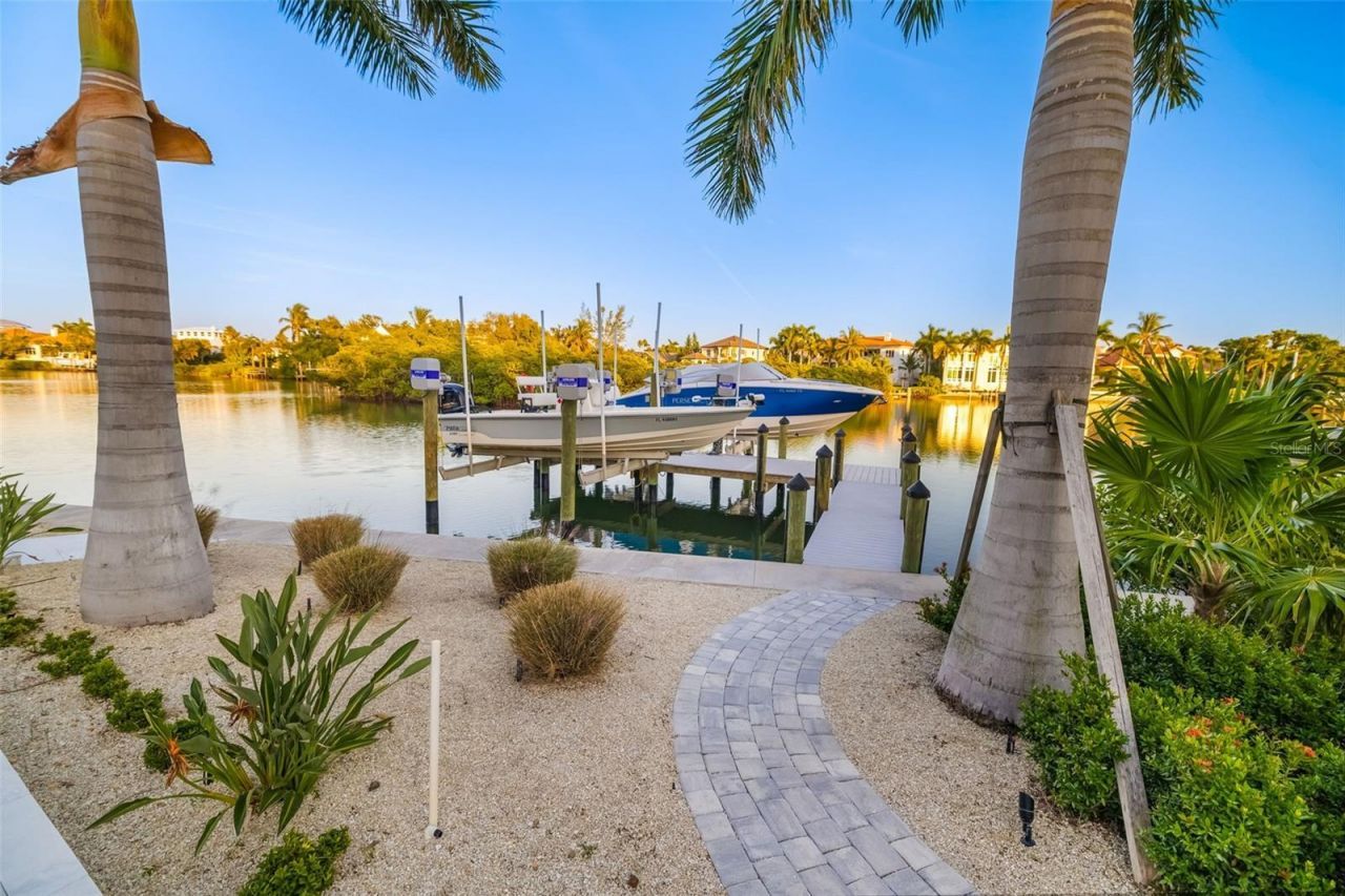 225 Little Pond Lane, Sarasota, FL 34242 Photo