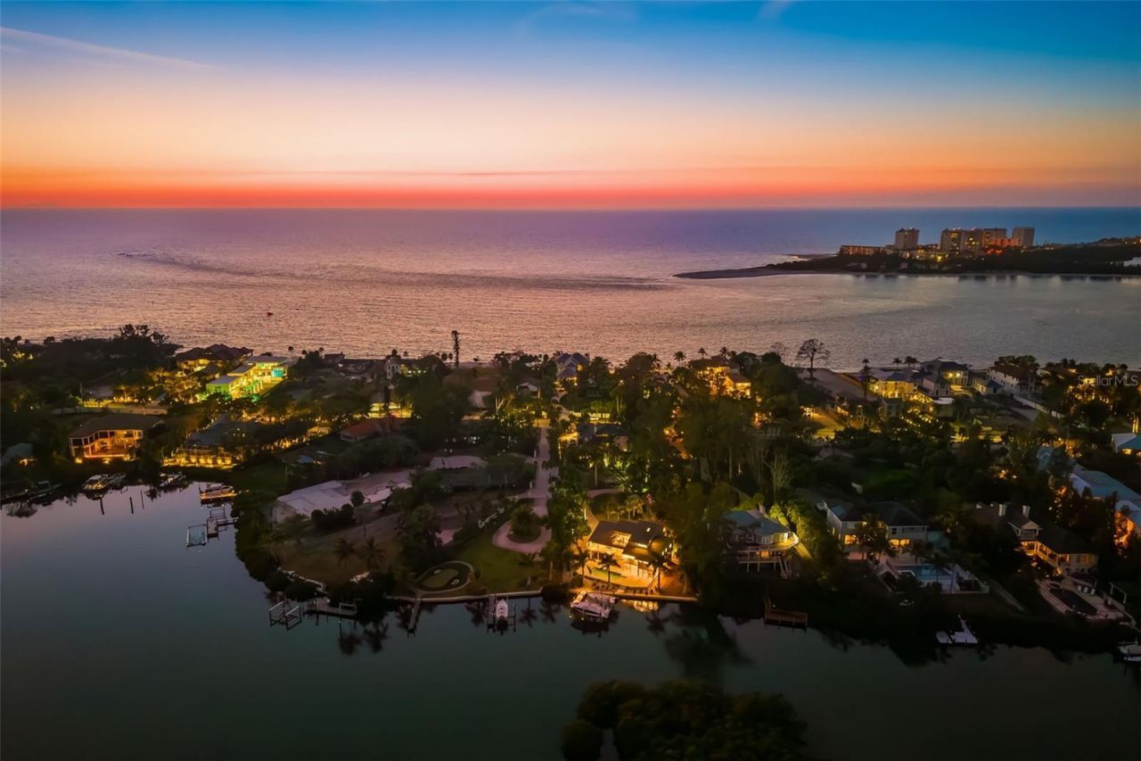 225 Little Pond Lane, Sarasota, FL 34242 Photo