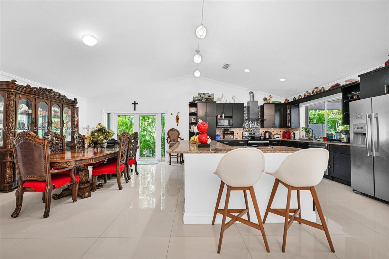 21801 SW 202nd Ave, Miami, FL 33170 Photo