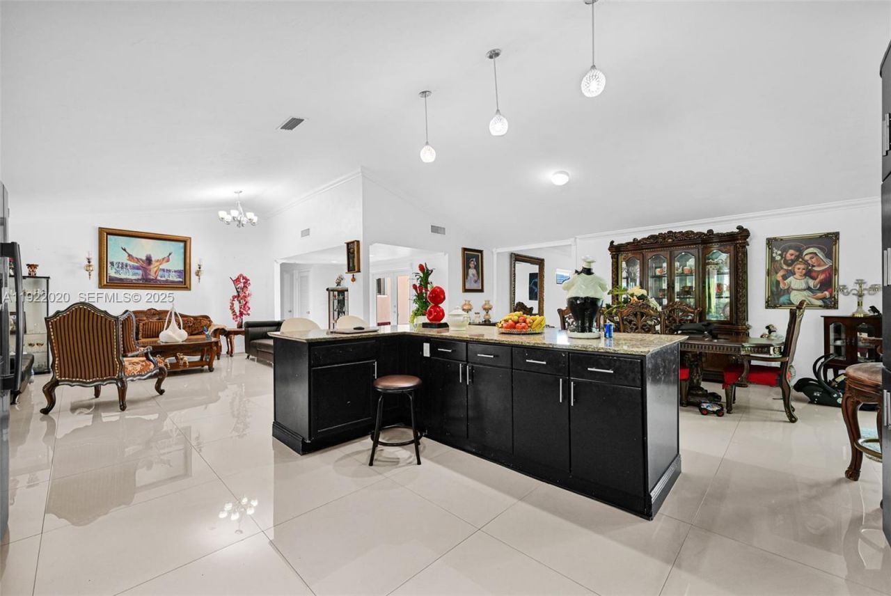 21801 SW 202nd Ave, Miami, FL 33170 Photo