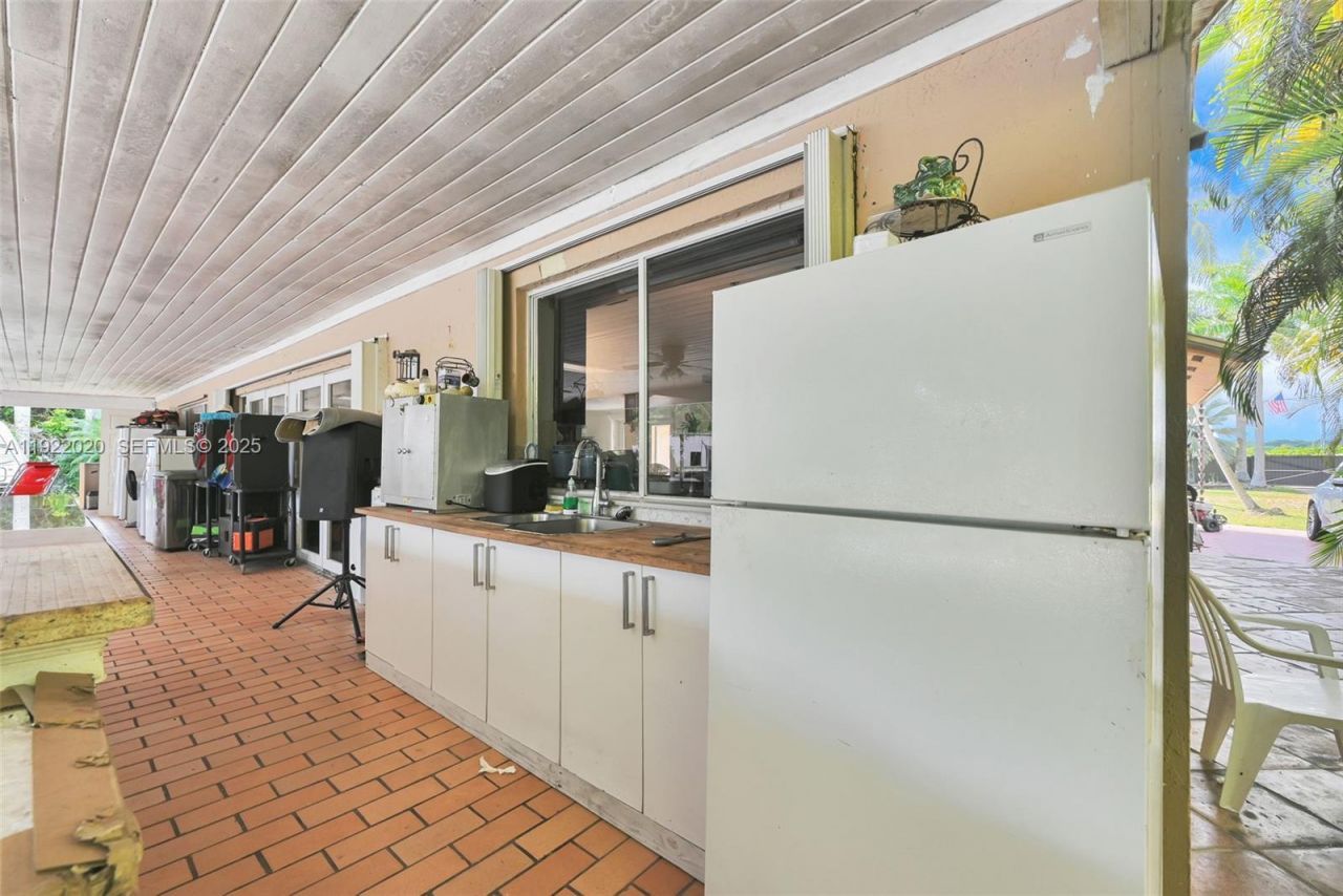 21801 SW 202nd Ave, Miami, FL 33170 Photo