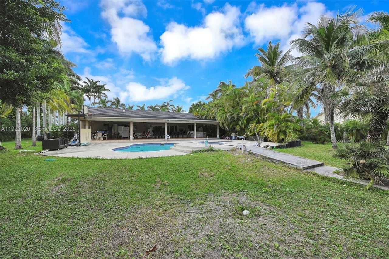 21801 SW 202nd Ave, Miami, FL 33170 Photo