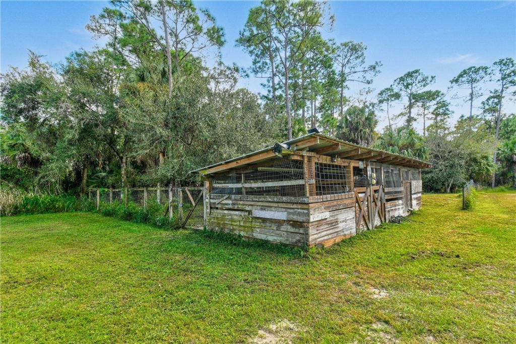 5782 Russakis Road, Fort Pierce, FL 34951 Photo