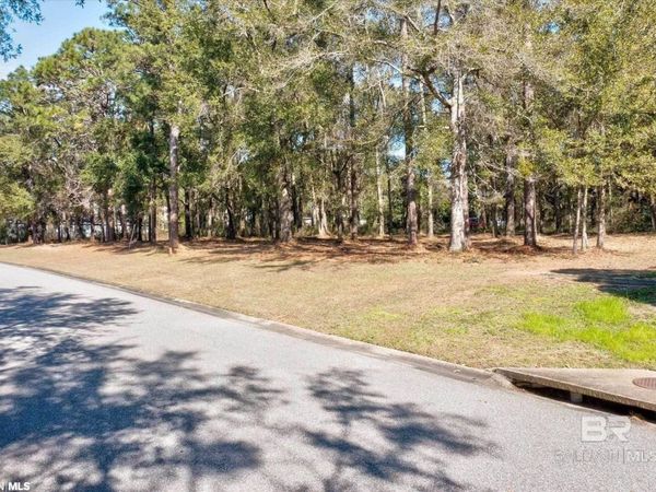 17068 Tennis Club Drive, Fairhope, AL 36532