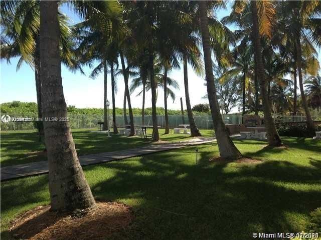 6301 Collins Ave, Unit 807, Miami Beach, FL 33141 Photo