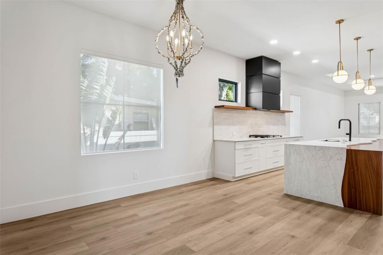 708 W Kentucky Avenue, Tampa, FL 33603 Photo