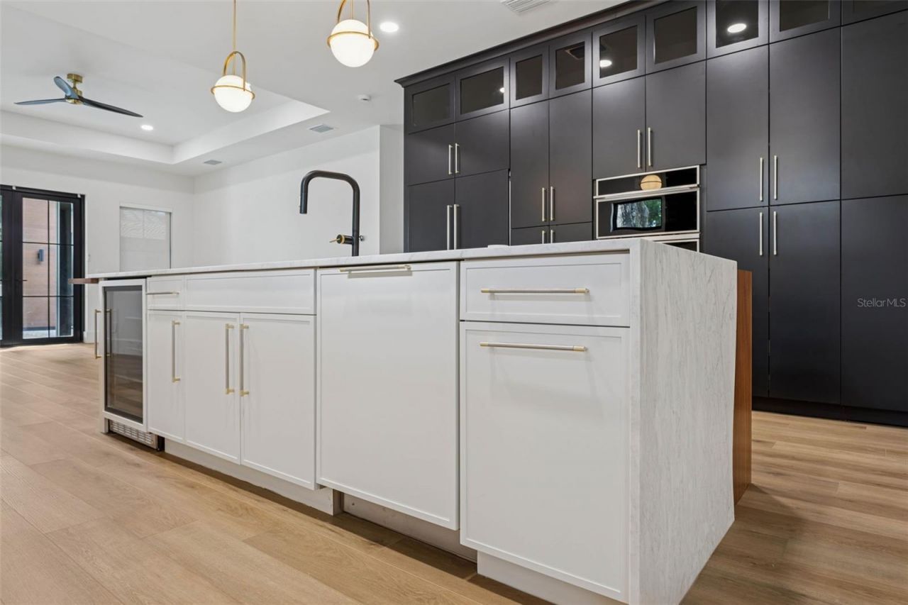 708 W Kentucky Avenue, Tampa, FL 33603 Photo