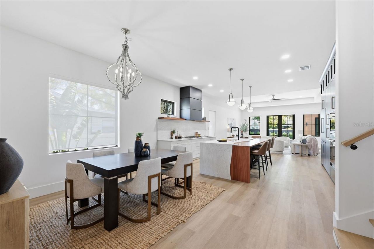 708 W Kentucky Avenue, Tampa, FL 33603 Photo