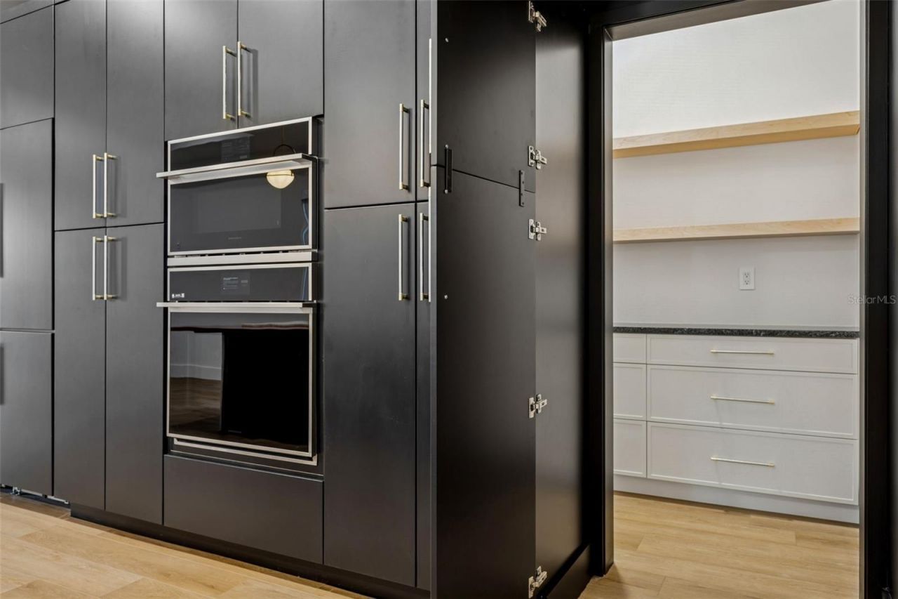 708 W Kentucky Avenue, Tampa, FL 33603 Photo