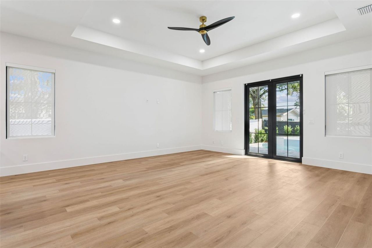 708 W Kentucky Avenue, Tampa, FL 33603 Photo