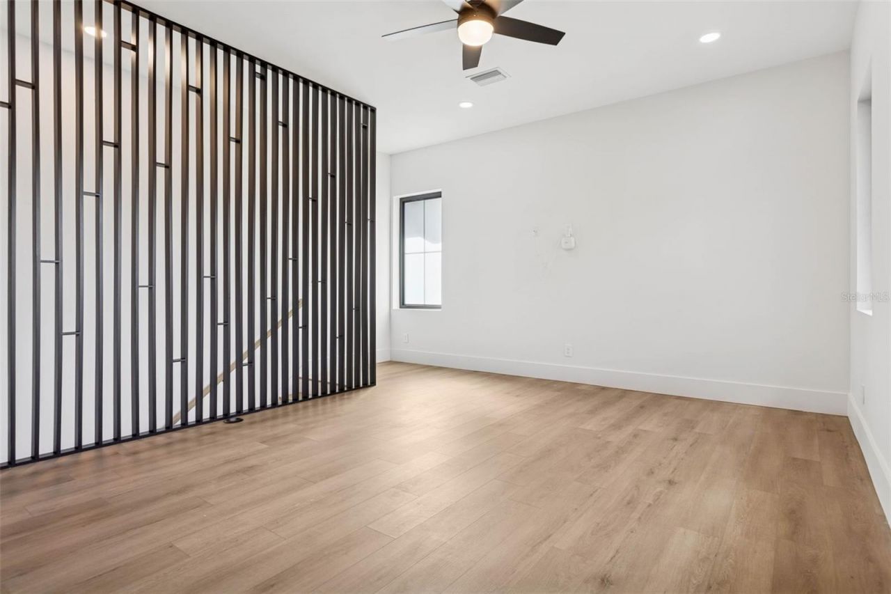 708 W Kentucky Avenue, Tampa, FL 33603 Photo