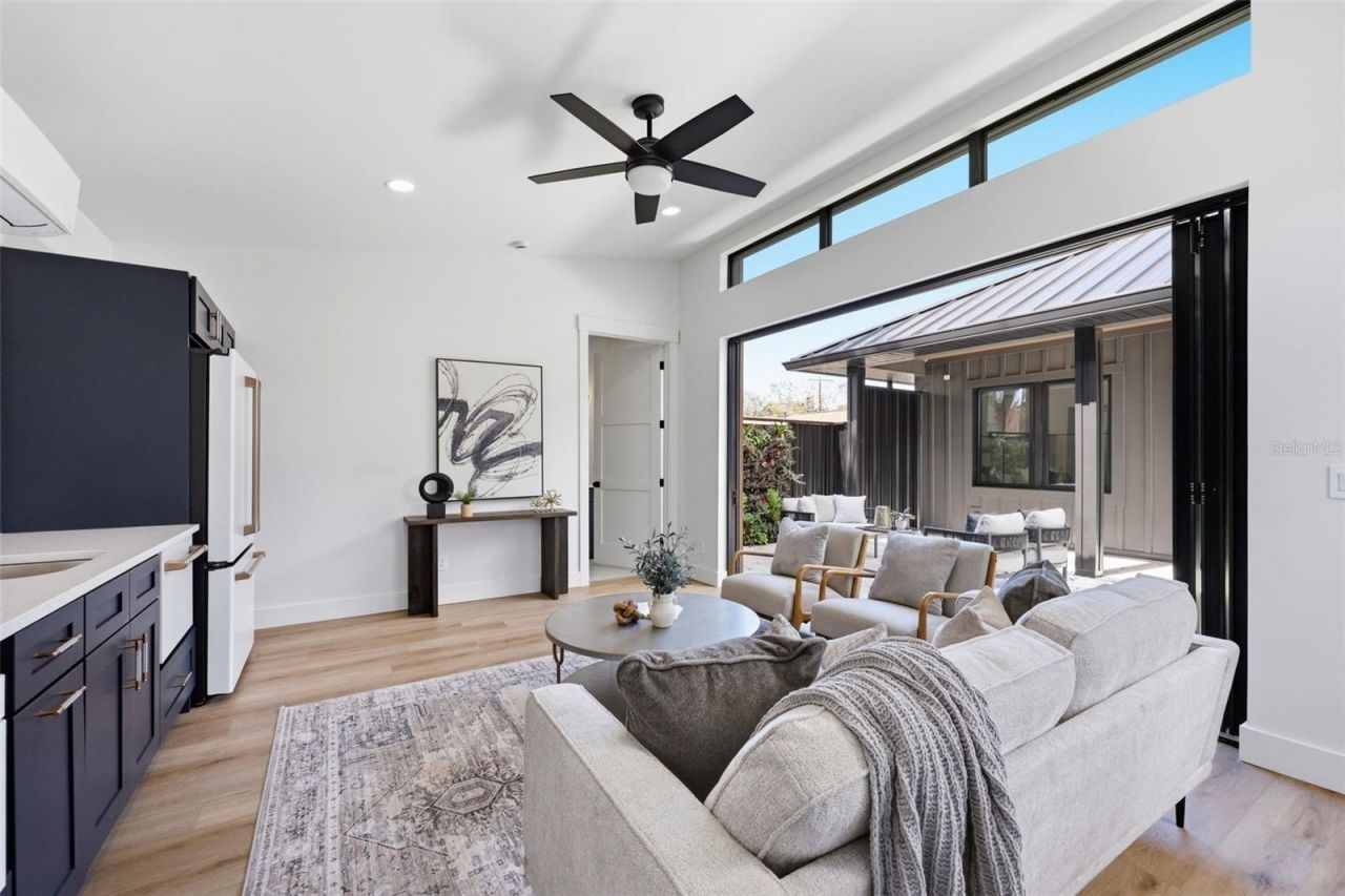 708 W Kentucky Avenue, Tampa, FL 33603 Photo