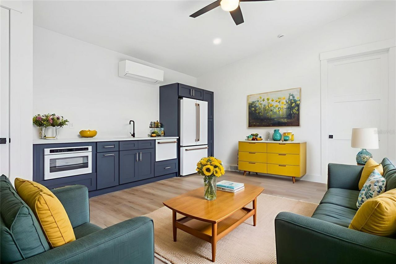 708 W Kentucky Avenue, Tampa, FL 33603 Photo