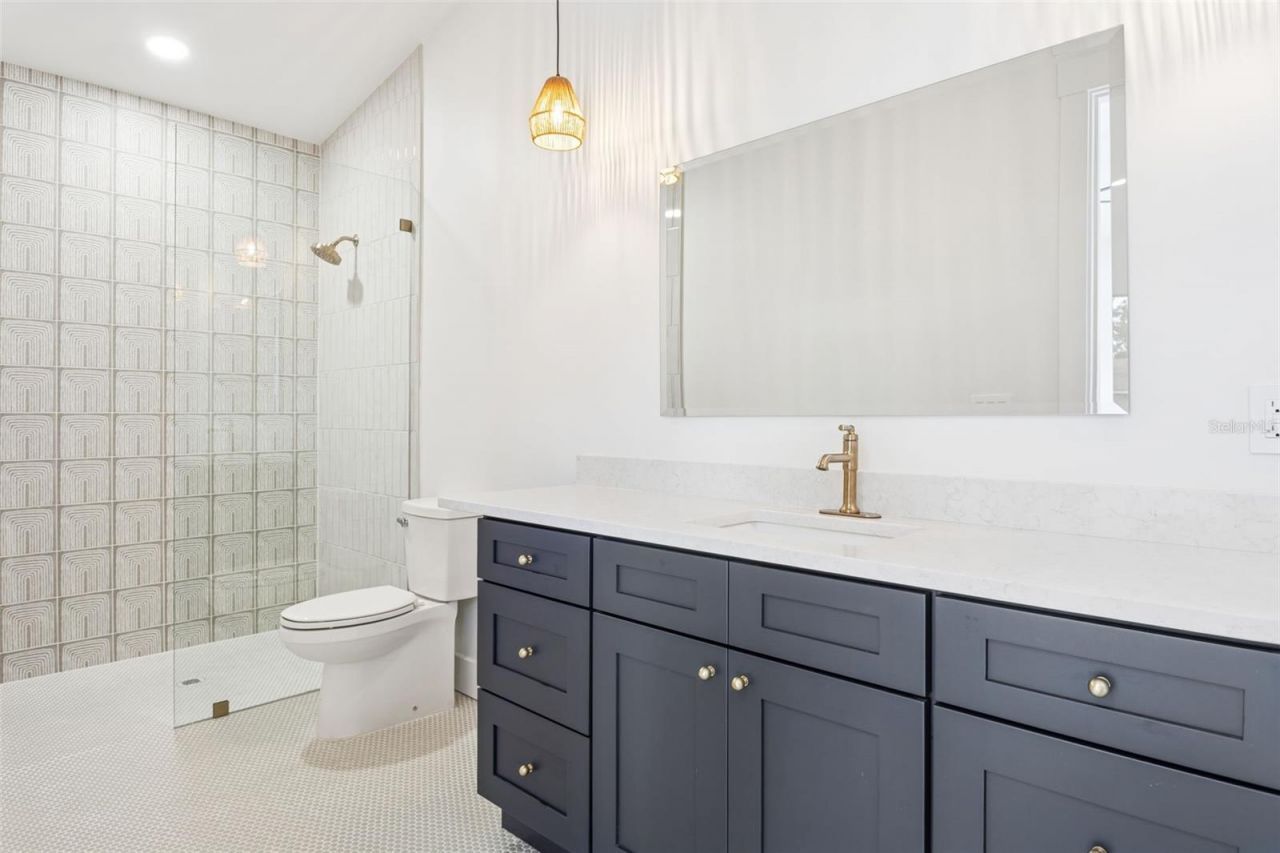 708 W Kentucky Avenue, Tampa, FL 33603 Photo