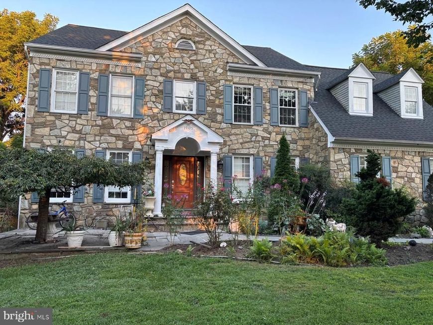 19105 Peach Blossom Court, Gaithersburg, MD 20879 Main Photo