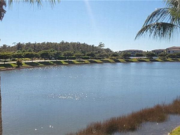 9510 Avellino WAY, Unit 1921, NAPLES, FL 34113