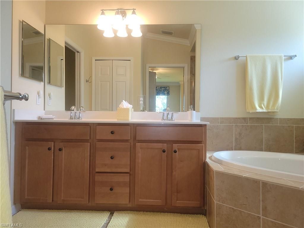 9510 Avellino Way, Unit 1921, Naples, FL 34113 Photo