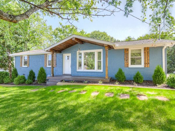 403 Kinhawk Dr, Nashville, TN 37211