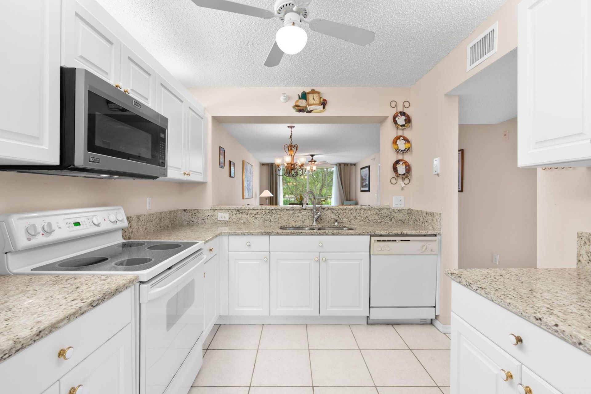 7763 Southampton Terrace, Unit 215, Tamarac, FL 33321 Photo