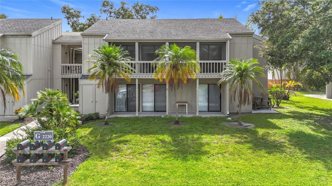 2220 Bahia Vista St, Unit G4, Sarasota, FL 34239 Photo