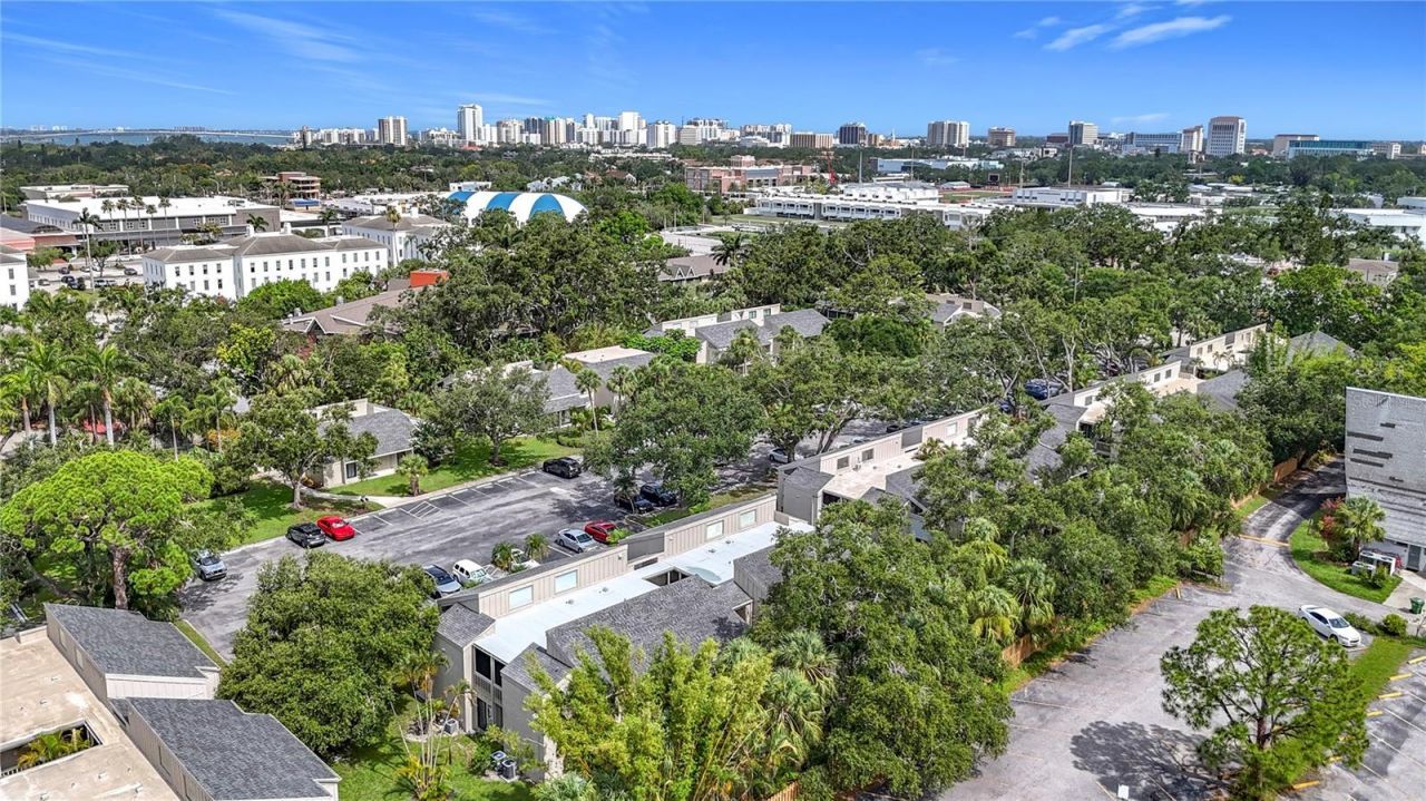 2220 Bahia Vista St, Unit G4, Sarasota, FL 34239 Photo