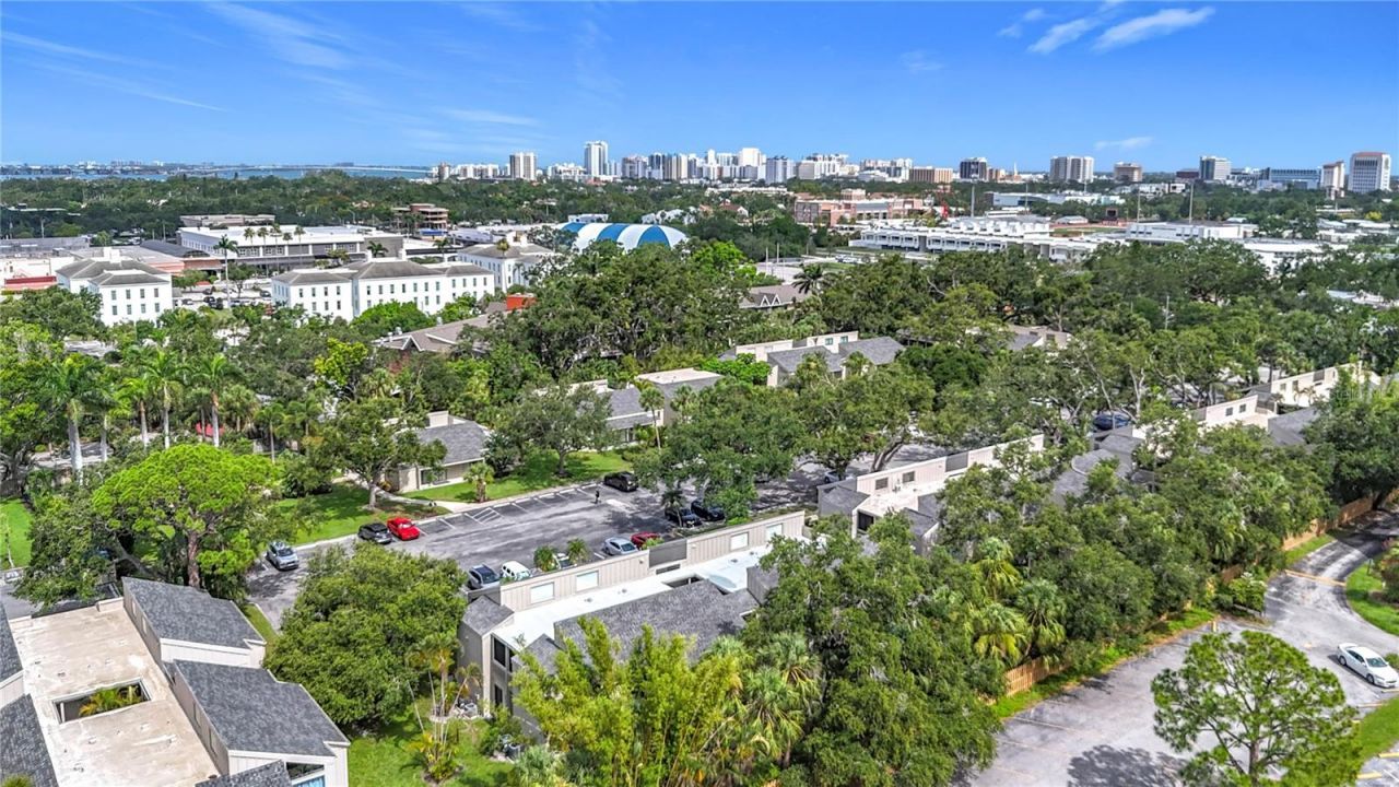 2220 Bahia Vista St, Unit G4, Sarasota, FL 34239 Photo