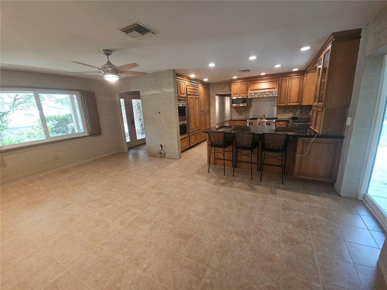 1101 87th Avenue N, Saint Petersburg, FL 33702 Photo